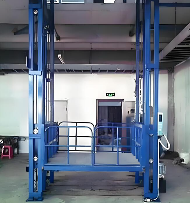 老街街道导轨式升降货梯