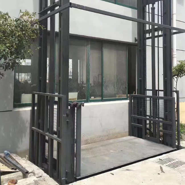 老街街道5吨室外升降货梯